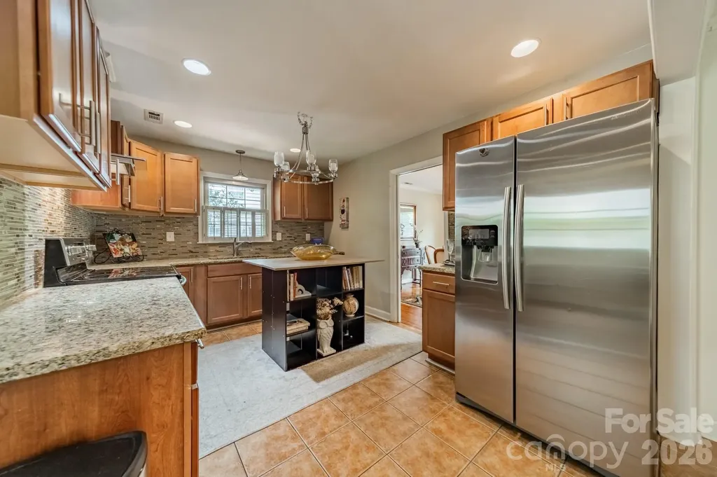 5522 Sharon Road Charlotte NC 28210