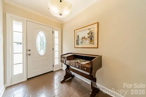 5522 Sharon Road Charlotte NC 28210
