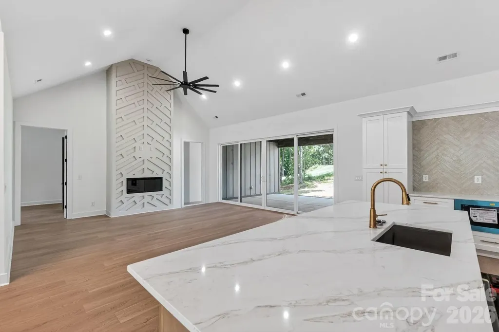 276 Broken Arrow Drive Statesville NC 28677