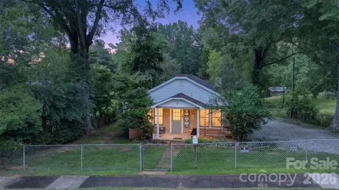 13 E Murray Street Maiden NC 28650
