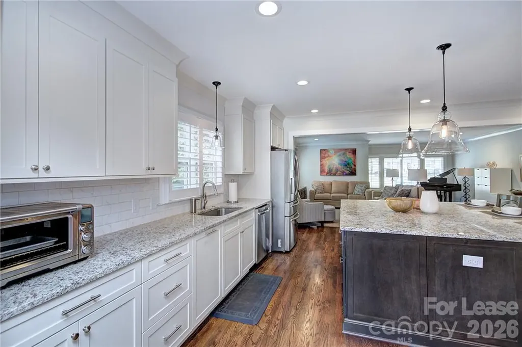 3215 Cambridge Road Charlotte NC 28209