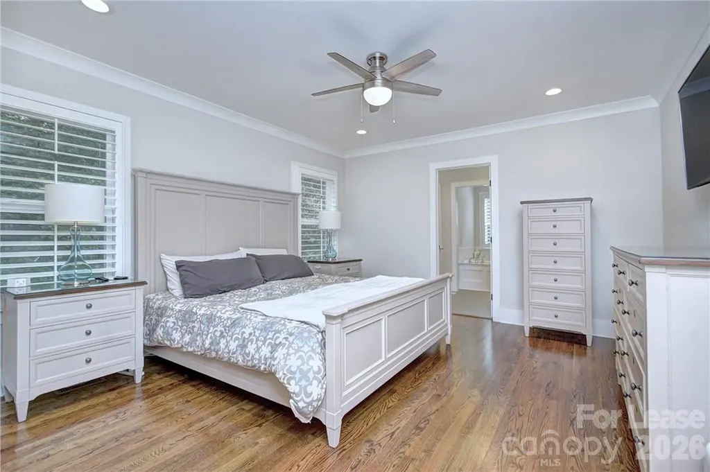 3215 Cambridge Road Charlotte NC 28209