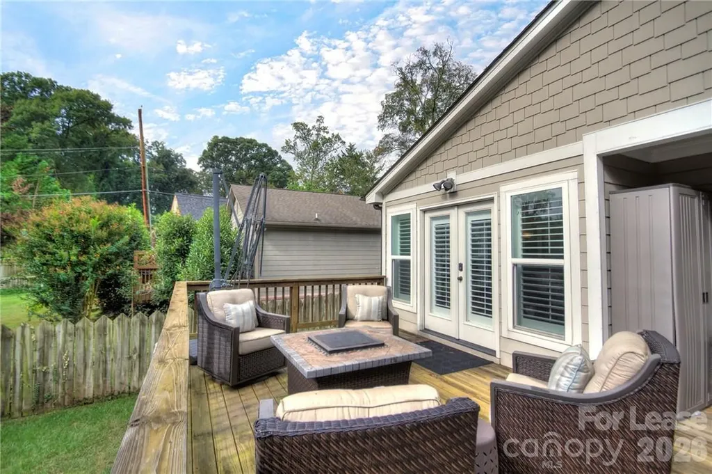 3215 Cambridge Road Charlotte NC 28209