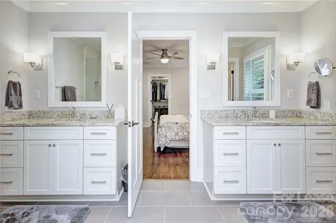 3215 Cambridge Road Charlotte NC 28209