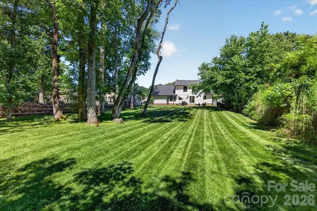 9018 Hunters Pointe Drive Huntersville NC 28078