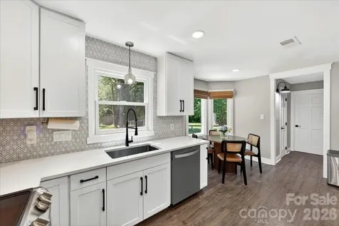 9018 Hunters Pointe Drive Huntersville NC 28078