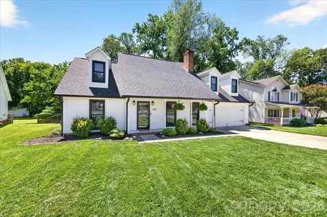 9018 Hunters Pointe Drive Huntersville NC 28078