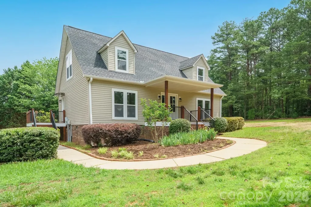 7553 Katherine Drive Denver NC 28037