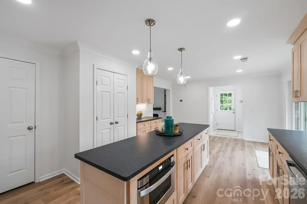7553 Katherine Drive Denver NC 28037