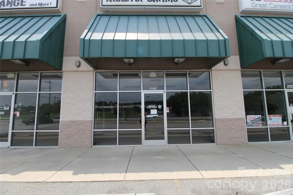 2025 Morganton Boulevard Lenoir NC 28645