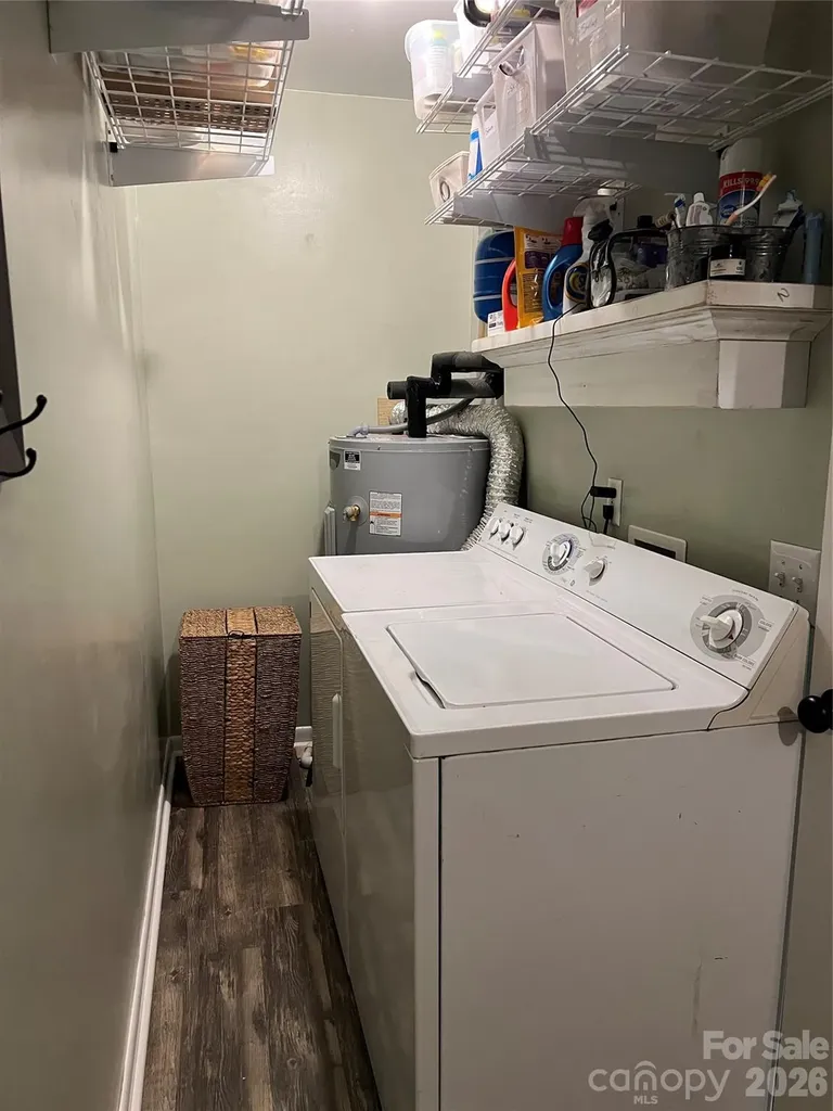384 Bear Cub Drive Spruce Pine NC 28777
