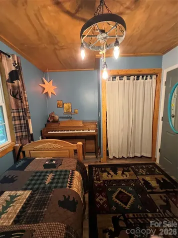 384 Bear Cub Drive Spruce Pine NC 28777