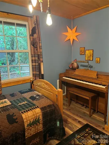 384 Bear Cub Drive Spruce Pine NC 28777