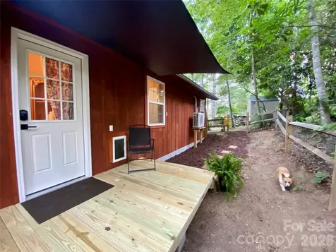 384 Bear Cub Drive Spruce Pine NC 28777