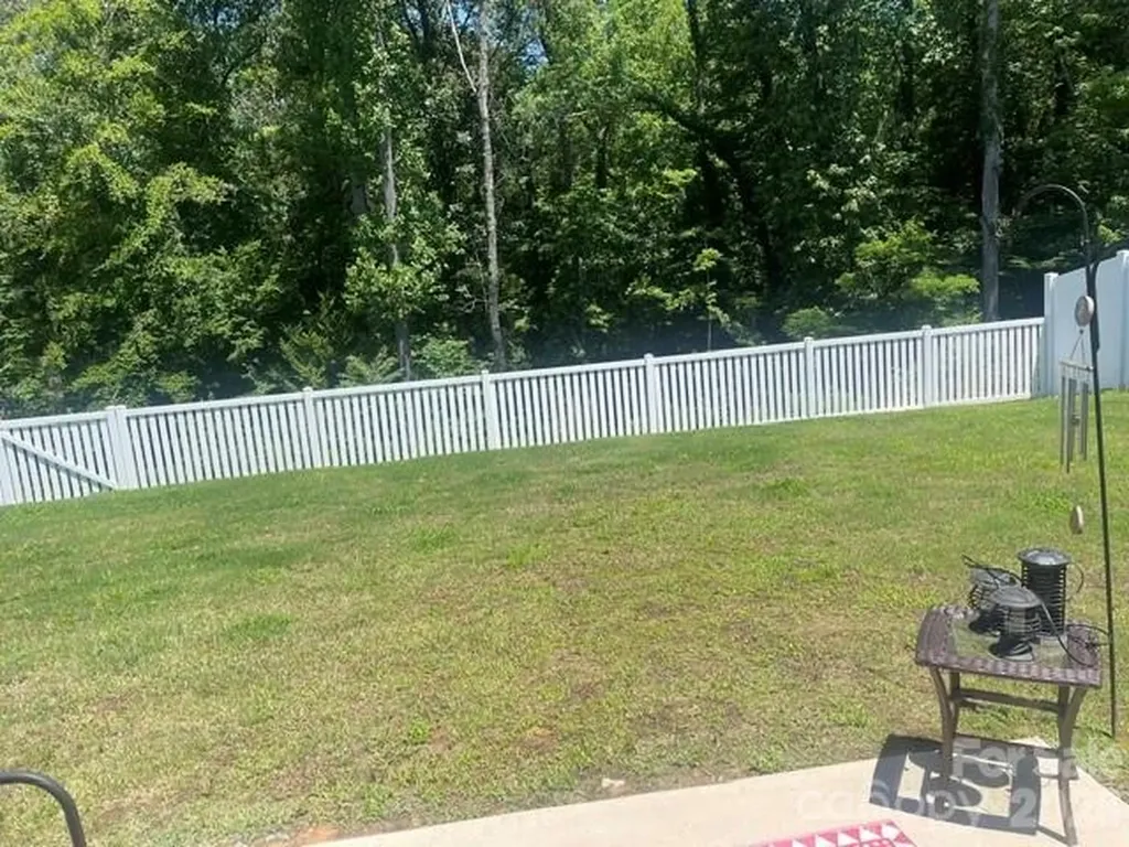 2307 Meadow Stream Drive Sherrills Ford NC 28673