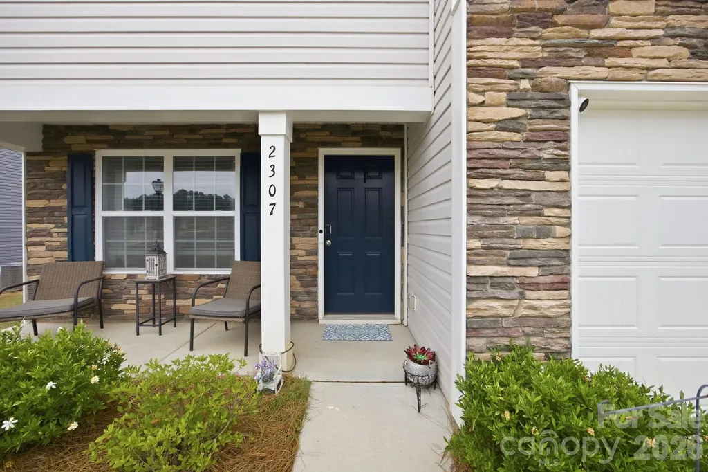 2307 Meadow Stream Drive Sherrills Ford NC 28673