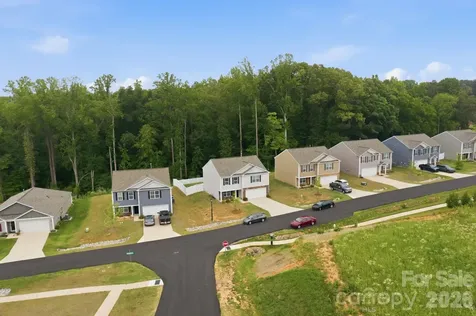 2307 Meadow Stream Drive Sherrills Ford NC 28673