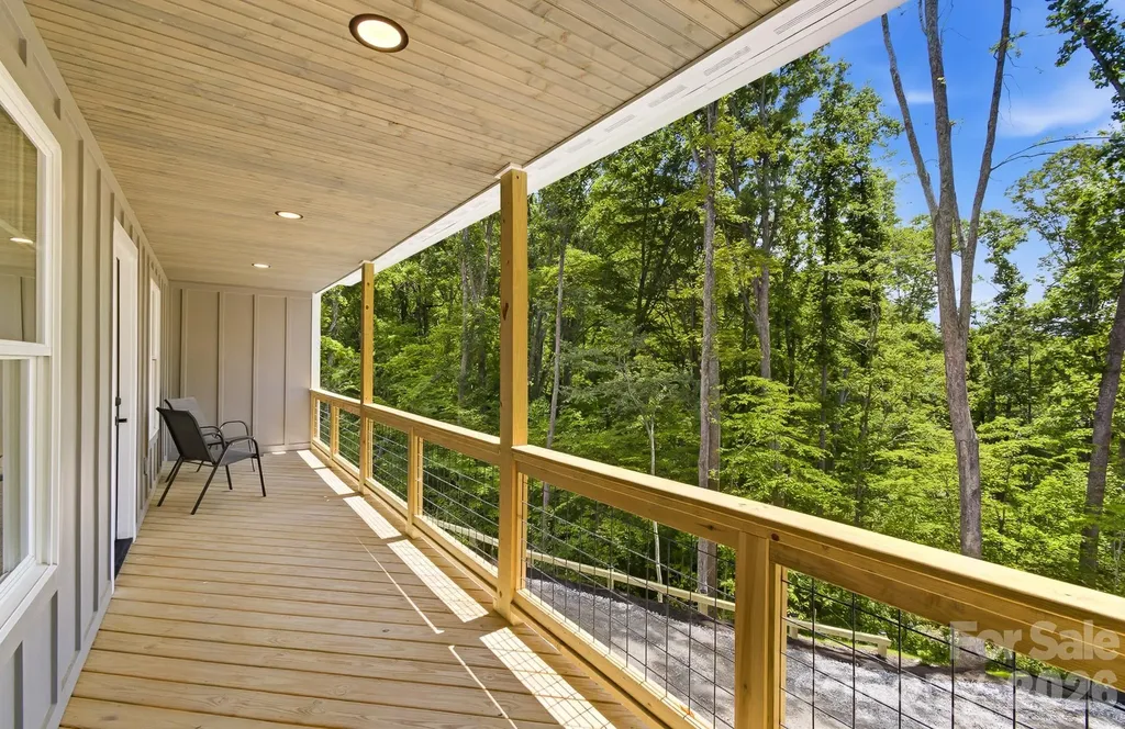 73 Rocking Porch Road Asheville NC 28805