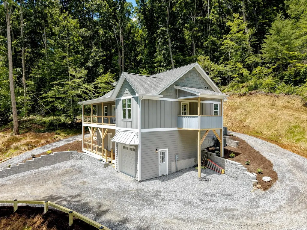 73 Rocking Porch Road Asheville NC 28805