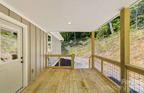 73 Rocking Porch Road Asheville NC 28805