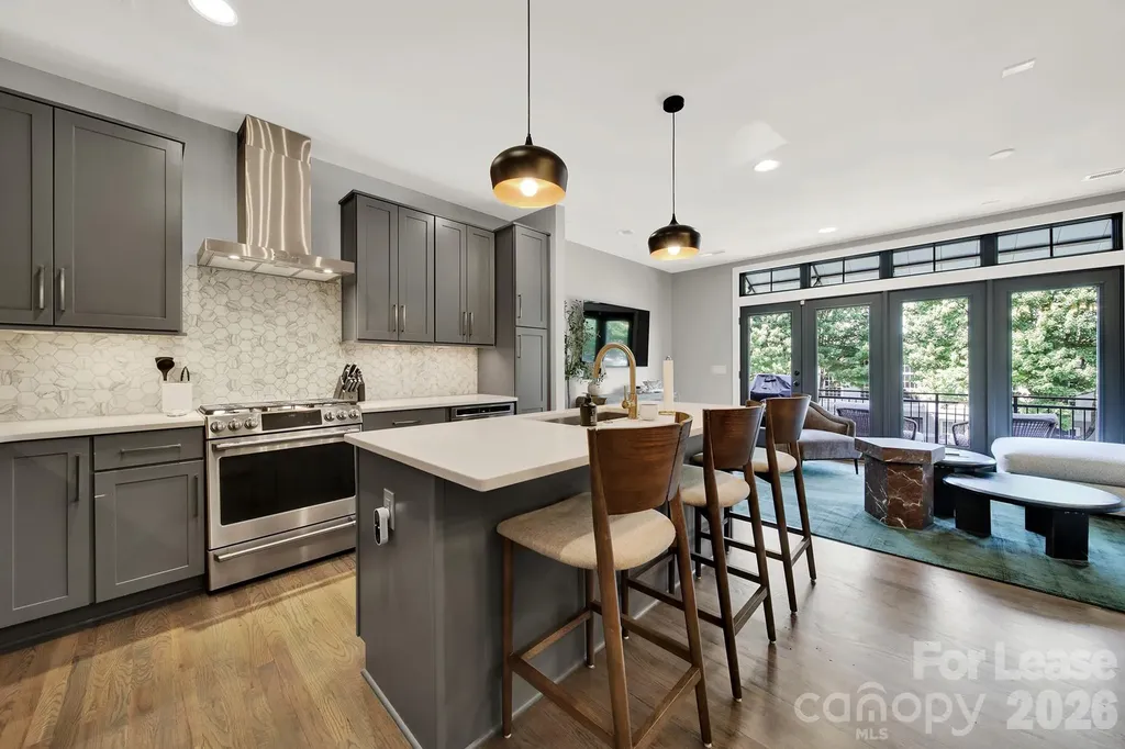 428 E 33rd Street Charlotte NC 28205