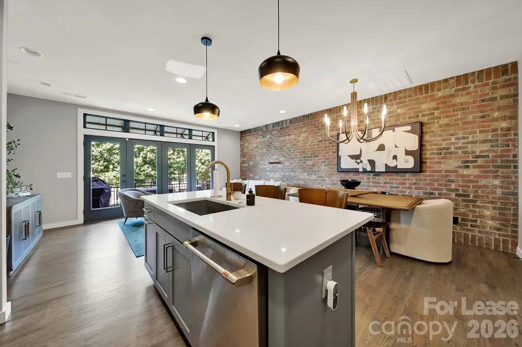 428 E 33rd Street Charlotte NC 28205