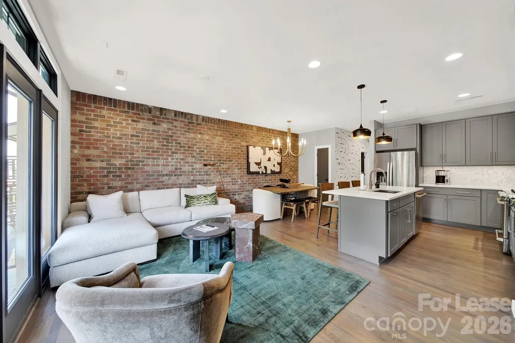 428 E 33rd Street Charlotte NC 28205
