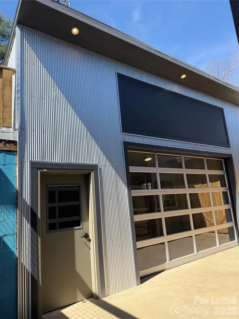 219 Amboy Road Asheville NC 28806