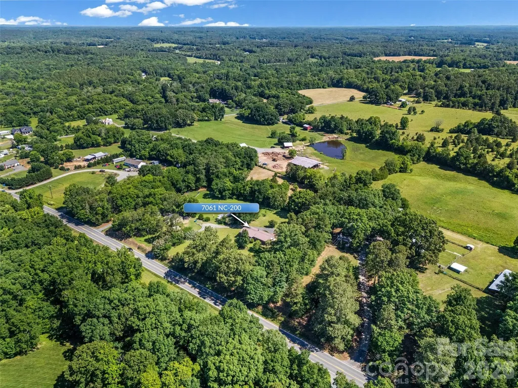 7061 Nc 200 Highway Midland NC 28107