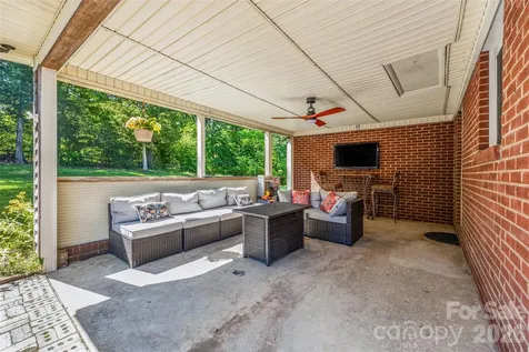 7061 Nc 200 Highway Midland NC 28107