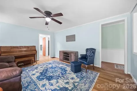 7061 Nc 200 Highway Midland NC 28107