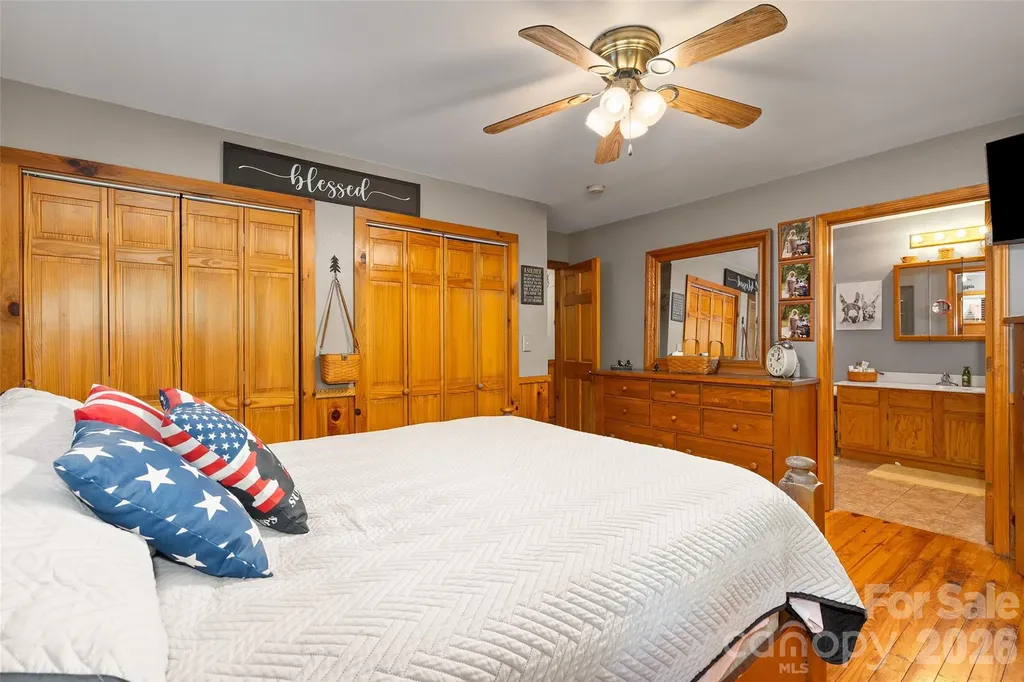 125 Harris Circle Sylva NC 28779
