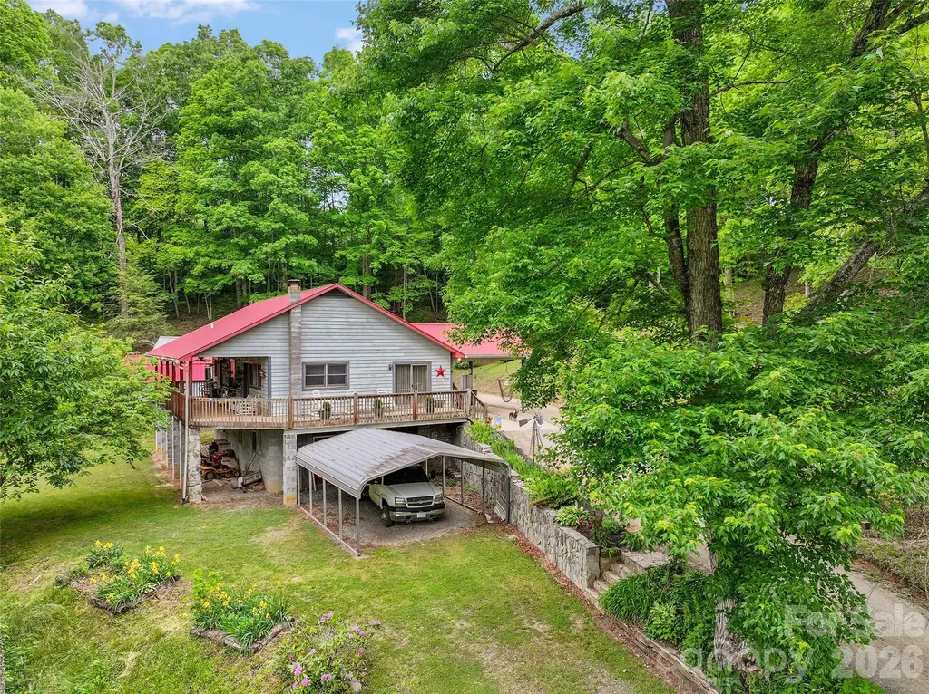 125 Harris Circle Sylva NC 28779
