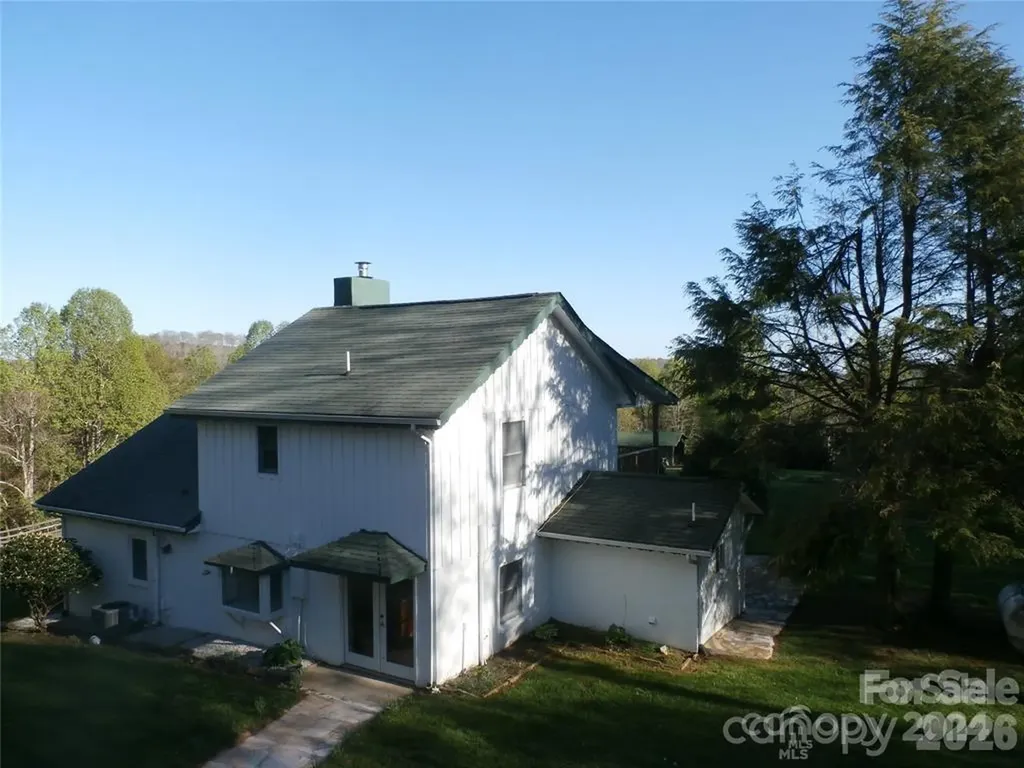 288 Firetower Road Spruce Pine NC 28777