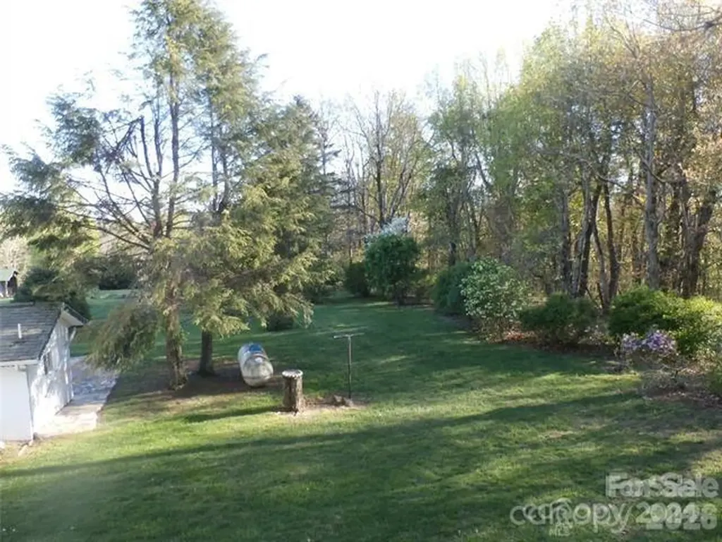 288 Firetower Road Spruce Pine NC 28777