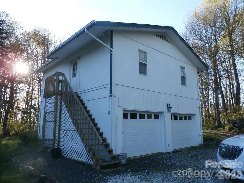 288 Firetower Road Spruce Pine NC 28777