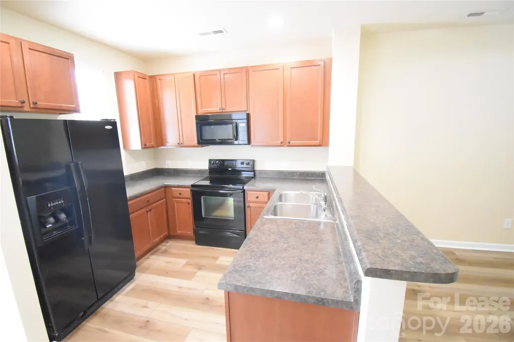 9507 Longstone Lane Charlotte NC 28277