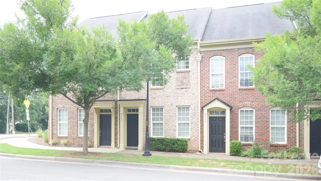 9507 Longstone Lane Charlotte NC 28277