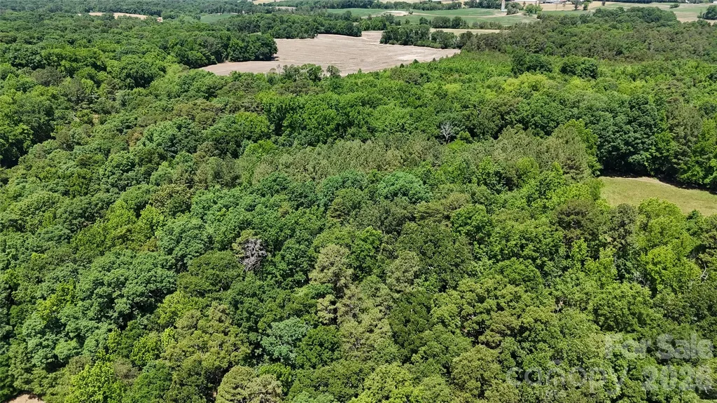 8822 Nc 742 Highway Marshville NC 28103