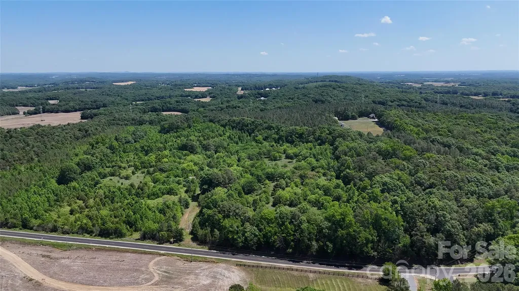 8822 Nc 742 Highway Marshville NC 28103
