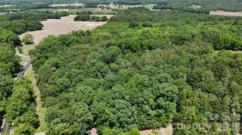 8822 Nc 742 Highway Marshville NC 28103