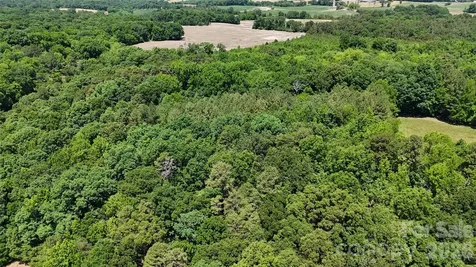 8822 Nc 742 Highway Marshville NC 28103