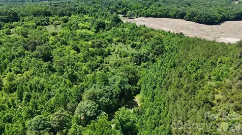 8822 Nc 742 Highway Marshville NC 28103