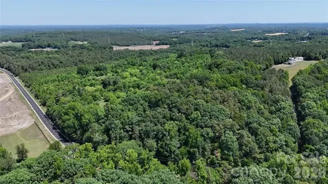 8822 Nc 742 Highway Marshville NC 28103