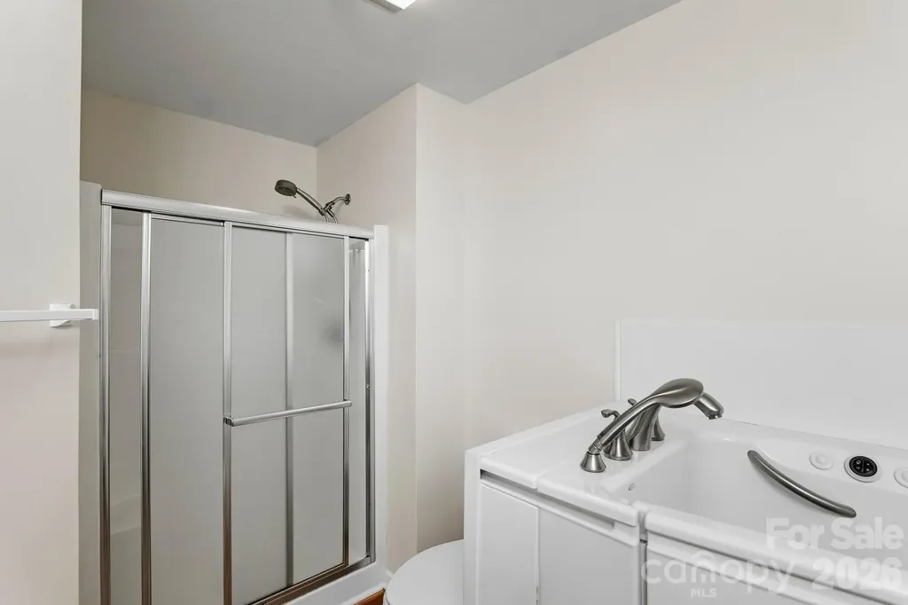 308 Wiltshire Circle Fletcher NC 28732