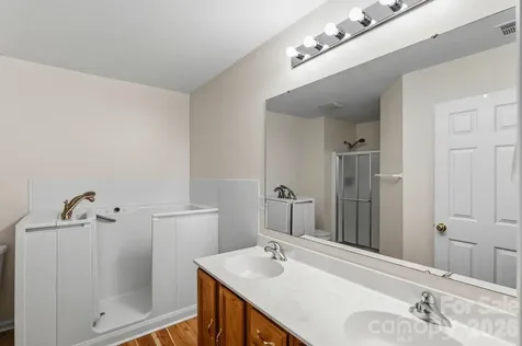 308 Wiltshire Circle Fletcher NC 28732