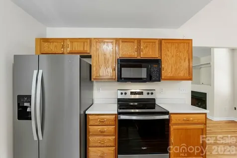 308 Wiltshire Circle Fletcher NC 28732