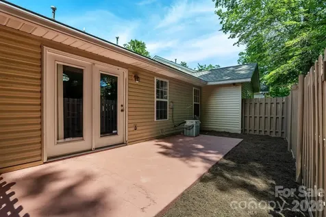 308 Wiltshire Circle Fletcher NC 28732