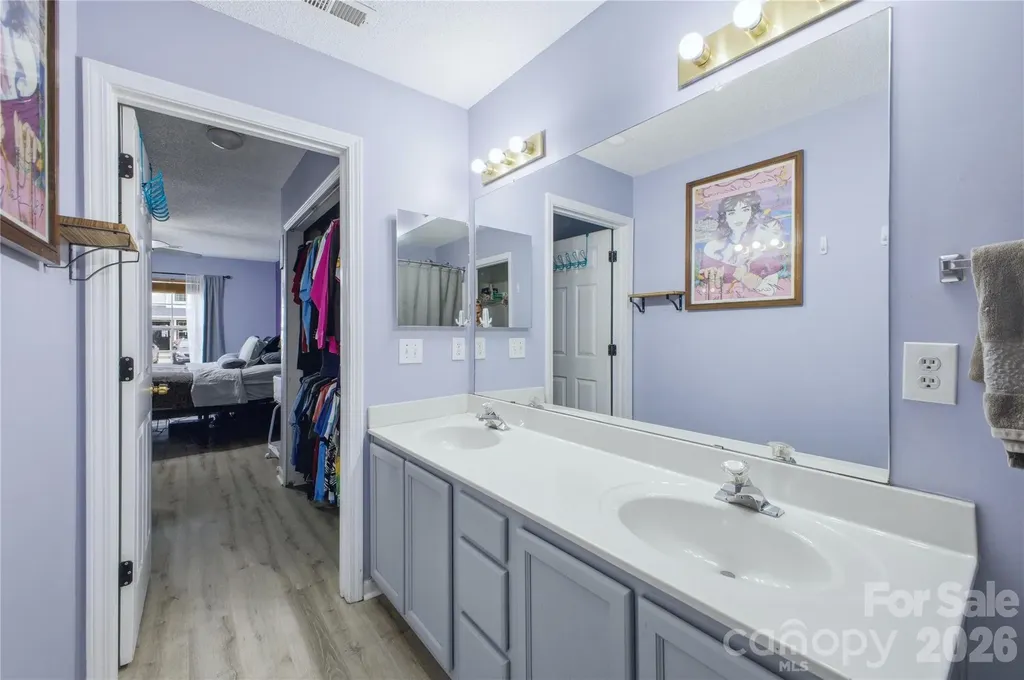 15030 Deshler Court Charlotte NC 28273