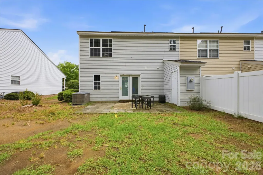 15030 Deshler Court Charlotte NC 28273
